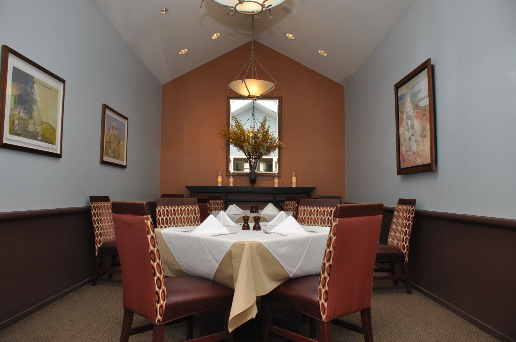 Cardwell’s at the Plaza.JPG